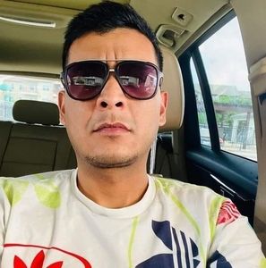 Meet your Posher, David